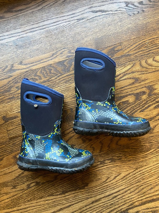 Bogs Other - Bogs Kids' Classic winter boots waterproof insulated size US 12  -30ºF